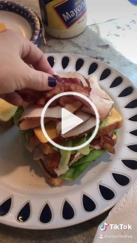 Tiktok Food, Food Lunch, Lunch Time, Food Recipe, Diva, Sandwiches, Ethnic Recipes