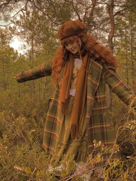 Mori Kei Accessories, Cottage Core Fall Outfits, Cabincore Fashion, Cottagecore Winter Outfits, Autumn Lockscreen, Cottage Core Fall, Light Academia Outfit, Cottage Core Outfit, Nature Outfits