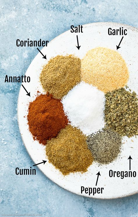 Homemade Sazon, Sazon Recipe, Sazon Seasoning, Spice Blends Recipes, Spice Mix Recipes, Homemade Spice Blends, Seasoning And Spice, Diy Spices, Homemade Spices