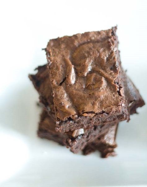 Tapioca flour brownies Best Chewy Brownies, Chewy Brownies Recipe, Mocha Fudge, One Bowl Brownies, Chewy Brownies, Homemade Brownies, Tapioca Flour, Brownies Recipe Easy, Recipes Cookies