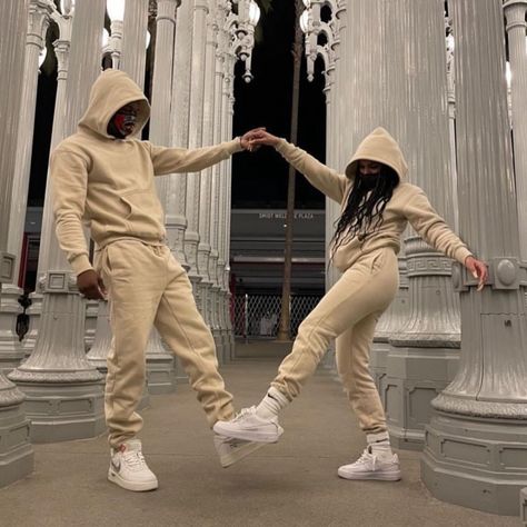 Kylie And Travis Scott, Couple Fits, Bae Goals, Black Love Couples, Black Couples Goals, Boy And Girl Best Friends, Match Me, So Many People, Best Of The Best