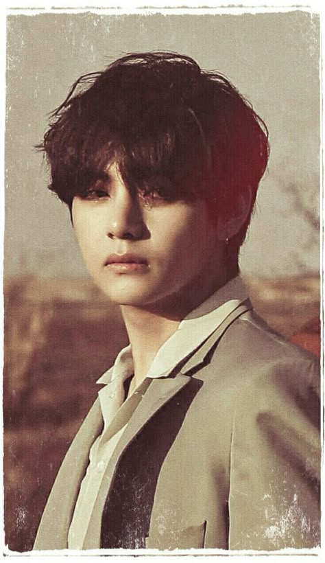 Taehyung Selca, Sepia Photography, V Bts Wallpaper, Blood Art, Bts V Pictures, Taehyung Photoshoot, Photo Filters, First Love Bts, Kim Taehyung Wallpaper