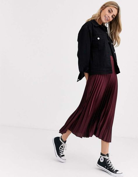 New Look satin pleated skirt in burgundy Satin Pleated Skirt Outfit, Pleated Skirt Outfit Casual, Burgundy Pleated Skirt, Burgundy Skirt Outfit, Pleated Skirt Outfit Ideas, Pleated Skirt Outfits, Burgundy Midi Skirt, Skirt Outfit Casual, Satin Pleated Skirt