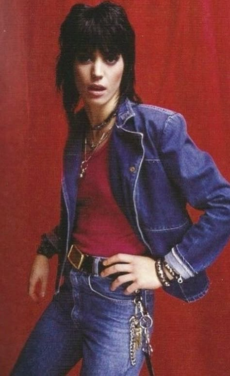 Joan Jett 80s, Joan Jett Style, Cherie Currie, Rock Singer, Rocker Chick, Band Outfits, To Be Continued, Mazzy Star, Joan Jett