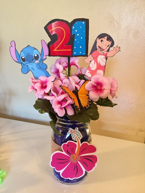 Luau/ Lilo and stitch party centerpiece Lilo And Stitch Party, Stitch Party, Hawaiian Birthday Party, Moana Birthday Party, Hawaiian Birthday, Lilo Y Stitch, Birthday Party Centerpieces, Party Centerpiece, Disney Birthday