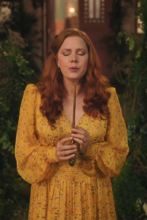 Disney Princess Giselle, Giselle Enchanted, Disney Enchanted, Michelle Trachtenberg, Grey Anatomy Quotes, Romantic Country, Amy Adams, Disney Live Action, Disney Plus