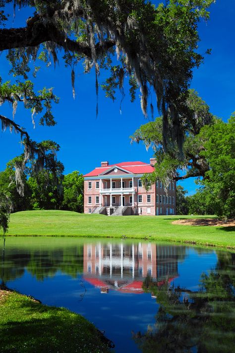 Drayton Hall, Charleston, SC  © Doug Hickok Charleston Things To Do, Palladian Architecture, Drayton Hall, Charleston Photography, Town Homes, Photography Blogs, Southern Plantations, Gorgeous Places, Antebellum Homes