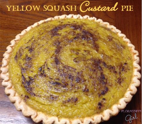 Squash Pie Recipes Desserts, Squash Custard, Stewed Squash, Squash Pie Recipes, Egg Custard Pie, Deep Dish Pie, Squash Pie, Yellow Squash Recipes, Summer Squash Recipes