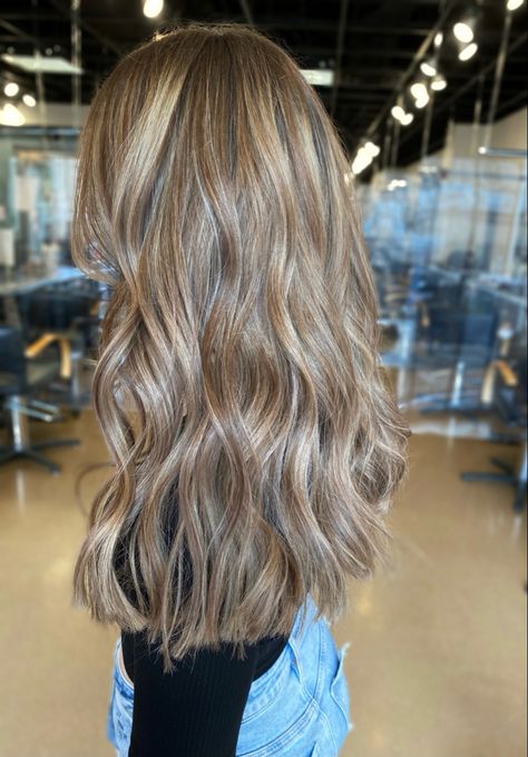 Very Blended Highlights, Low Light Light Brown Hair, Blonde Base With Lowlights, Slight Blonde Highlights In Brown Hair, Balyage Blonde With Low Lights, Low Lights And Highlights Blonde Summer, Low Lights In Blonde Hair Fall, Natural Blonde Hair With Brown Lowlights, Natural Hair Coloring Ideas