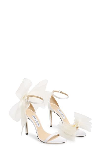 JIMMY CHOO AVELINE BOW ANKLE STRAP SANDAL. #jimmychoo #shoes Jimmy Choo Aveline, Hak Tinggi, Jimmy Choo Bridal, Dr Shoes, Jimmy Choo Heels, Exclusive Shoes, Popular Shoes, Strap Sandals Women, Girly Shoes