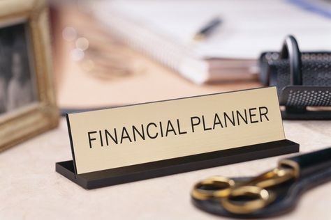 Retirement Planner, Certified Financial Planner, Financial Advisory, Salon Art, Financial Advisor, Finance Saving, Investment Advisor, Savings Plan, Financial Planner