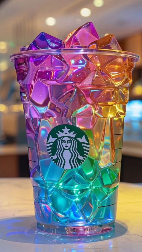 Starbucks Cup Art, Cold Starbucks Drinks, Jelly Wallpaper, Colorful Drinks, Whatsapp Wallpaper Cute, Pretty Phone Wallpaper, Pretty Drinks, Cup Art, Starbucks Recipes