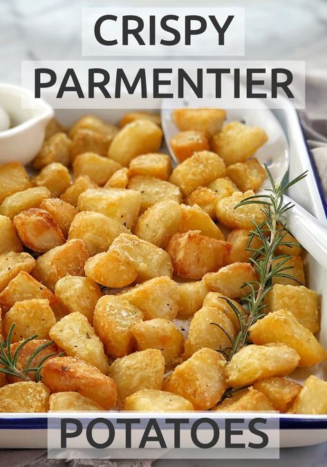 Baked Potato Cubes, Parmentier Potatoes, Crispy Potato Bites, Potato Oven, Herb Salt, Crunchy Potatoes, Potatoes In Oven, Roasted Potato Recipes, Cabbage And Bacon