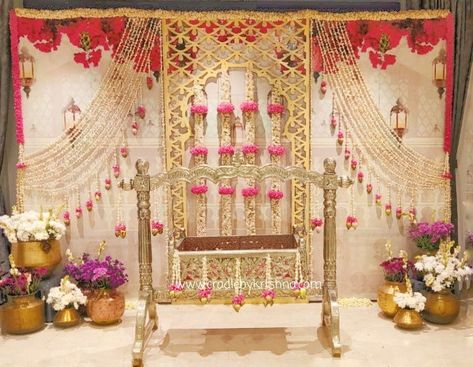 Barasala Decoration Ideas, Barasala Backdrop Decoration, 21st Day Cradle Ceremony Decoration, Cradle Ceremony Decorations At Home Diy, Barasala Photos, Valakappu Decoration, Cradle Ceremony Decorations Indian, Cradle Decoration For Naming Ceremony, Cradle Ceremony Decorations At Home