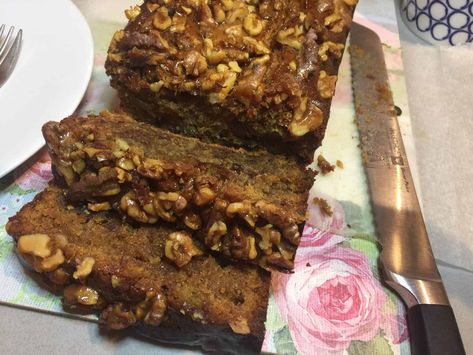 Date, Walnut, Banana and Honey Cake Banana And Honey, Date And Walnut Cake, Baked Pumpkin Oatmeal, Date Cake, Banana Walnut, Moist Cake, Oat Cakes, Walnut Cake, Pumpkin Oatmeal