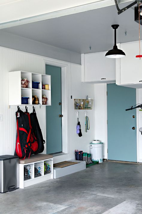 IHeart Organizing: Getting Our Groove On in the Garage! Diy Projects Garage, Mud Room Garage, Laundry Room Storage Shelves, Garage Design Interior, Architecture Renovation, Garage Floor Paint, Garage Renovation, Garage Door Makeover, Small Garage