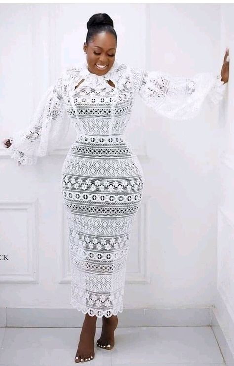 White Lace Dress Styles Ghana For Church, White Lace Gown Styles, Lace Gown Styles For Ladies, Lace Dress Styles Ghana, White Lace Outfit, Gown Styles For Ladies, Asoebi Lace, Lace Styles For Wedding, Asoebi Style