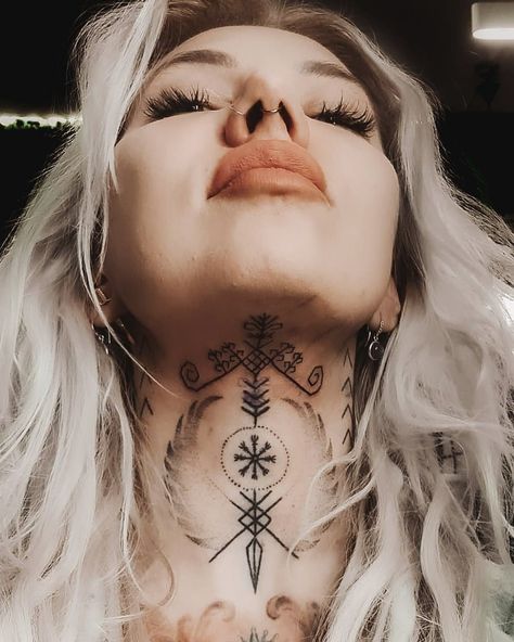 130+ Cool Throat Tattoos Ideas With Meanings (2022) - TattoosBoyGirl Chest Neck Tattoo, Throat Tattoos, Best Neck Tattoos, Girl Neck Tattoos, Throat Tattoo, Neck Tattoos Women, Back Of Neck Tattoo, Muster Tattoos, Chest Tattoos For Women