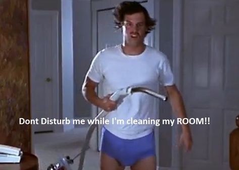 Doofy Scary Movie, Scary Movie Quotes, Scary Movie 1, Hope Quotes Inspirational, Dont Disturb, Cleaning My Room, Quotes By Authors, Scary Movie, Sharing Quotes