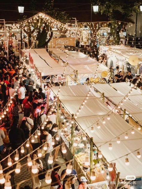 Night Market Aesthetic, Food Festivals Event, Market Lights, Festival Booth, Festival Aesthetic, Market Lighting, Hakodate, Temporary Structures, Pop Up Market