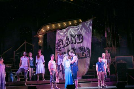 'Pippin' proves that TUTS needs to find itself Outdoor Theatre, Hermann Park, Outdoor Theater, Stage Set, Meryl Streep, Under The Stars, The Cast, Pop Music, Fun To Be One