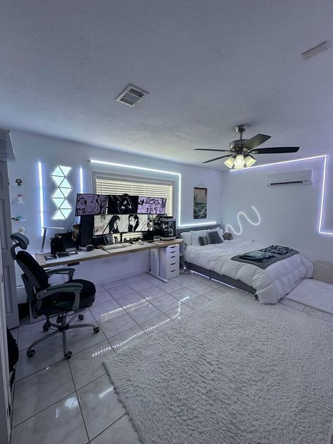 Bedroom Design Gaming, Gamer Bedroom Boys, Teen Boy Bedroom Aesthetic, Gamer Room Aesthetic, Teen Boy Gamer Bedroom, Male Living Space, Male Bedroom Ideas, Small Room Makeover, Gamer Bedroom