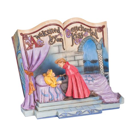 Disney Traditions by Jim Shore Storybook Figurines Jim Shore Disney, Deco Disney, Disney Letters, Enchanted Book, Disney Enchanted, Disney Figures, Disney Rooms, Disney Figurines, Disney Traditions