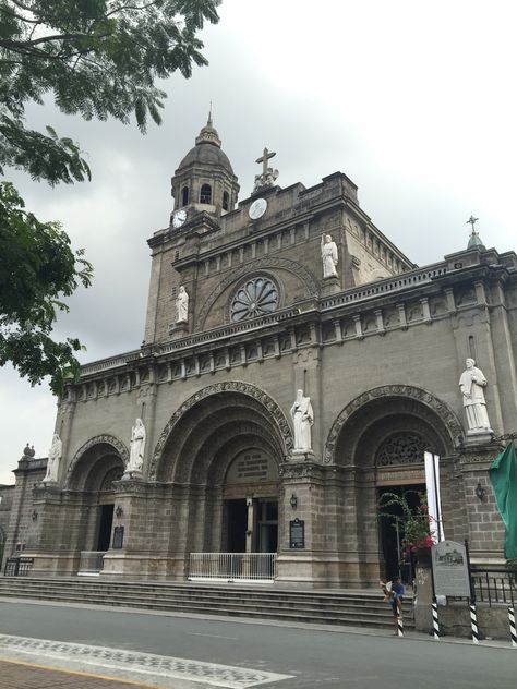 Manila, Philippines. Manila Cathedral Church, Manila Cathedral, Old Churches, Vintage Picture, Cathedral Church, Manila Philippines, Historical Architecture, Metro Manila, Vintage Pictures