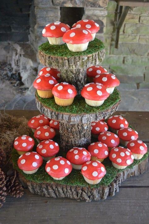 ❀ azalea fairy ❀ on Twitter: "mushroom cupcakes 🍄🧁… " Forest Baby Shower Ideas, Fairy Baby Showers, Fairy Garden Birthday Party, Babyshower Party, Forest Baby Showers, Forest Birthday, Boy Baby Shower Ideas, Woodland Birthday Party, Forest Baby