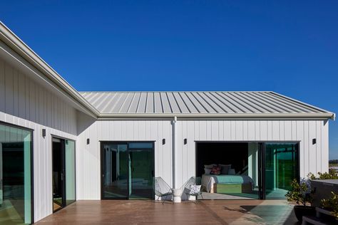 Exterior wall cladding – Oblique by James Hardie Building Products – Selector Oblique Cladding, Fibre Cement Cladding, Pitched Ceiling, Exterior Wall Cladding, Modern Minimalist House, House Cladding, James Hardie, Concrete House, Acoustic Wall