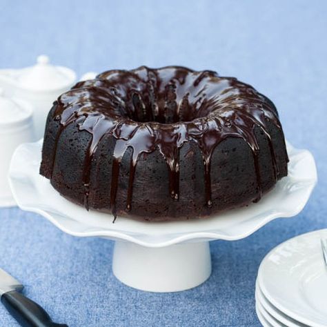 Kahlua Chocolate Cake Triple Chocolate Bundt Cake Recipe, Kahlua Chocolate Cake, Chocolate Persimmon, Chocolate Zucchini Cake Recipe, Chocolate Almond Cake, Chocolate Zucchini Cake, Chocolate Bundt, Chocolate Bundt Cake, Zucchini Cake