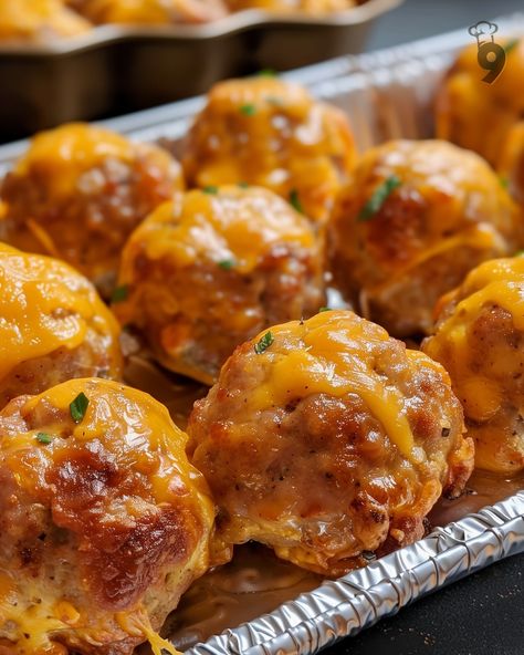 4-ingredient sausage ball recipe — the quick & easy version for moist, almost crispy-textured balls of the golden variety. perfect for any occasion. Dip in some sausage balls, one of everyone's favorite party snacks. They are good to serve with family brunch or ready to get together. This is a quick and lazy, 4-ingredients-no-prep-minimum-time-needed recipe. … Christmas Sausage Balls, Best Sausage Balls Ever, Dip For Sausage Balls, Jimmy Dean Sausage Balls, Sausage Balls No Bisquick, Sausage Balls Recipe Without Bisquick, Sausage Balls Without Bisquick, Best Sausage Balls, Best Sausage Ball Recipe