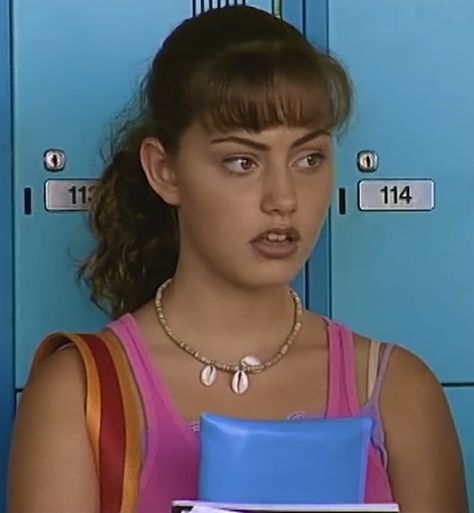 Phoebe Tonkin H2o, Cleo Sertori, Halloween H20, Y2k Outfits Aesthetic, H2o Just Add Water, H2o Mermaids, 2000s Streetwear, Mako Mermaids, Perfect Tan