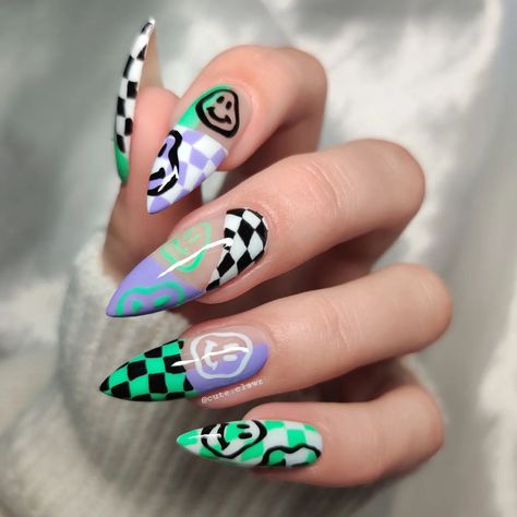 80 Best Summer Nail Art Inspirations You Should Try - Neon Nails With Design, Glitch Nails, Crazy Nail Art Unique, Trippy Nails, Rave Nails, Nail Design Glitter, Funky Nail Art, Hippie Nails, Punk Nails