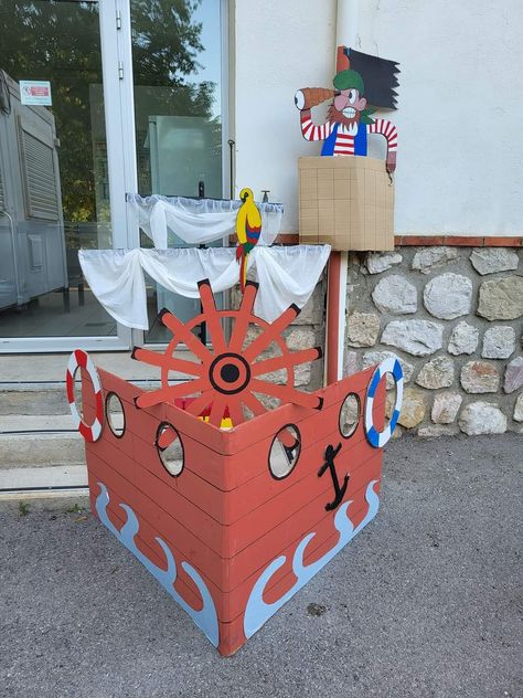 Diy Ships Wheel, Pirate Ships Diy, Cardboard Pirate Ship, Pirate Decorations, Pirate Props, Cardboard Boat, Pirate Toys, Pirate Crafts, Play Props