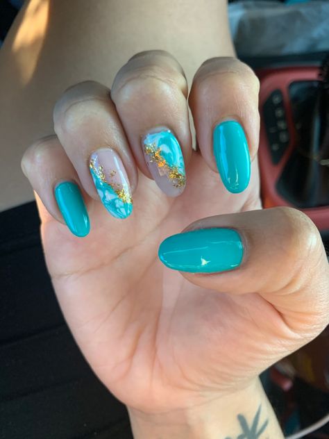 Turquoise Nails With Gold Foil, Nail Art Designs Turquoise, Summer Nails Gold Flakes, Light Blue Marble Nails With Gold Flakes, Marble Turquoise Nails, Nail Designs Foil Flakes, Teal And Gold Nail Ideas, Blue Nails With Foil Flakes, Turquoise Spring Nails