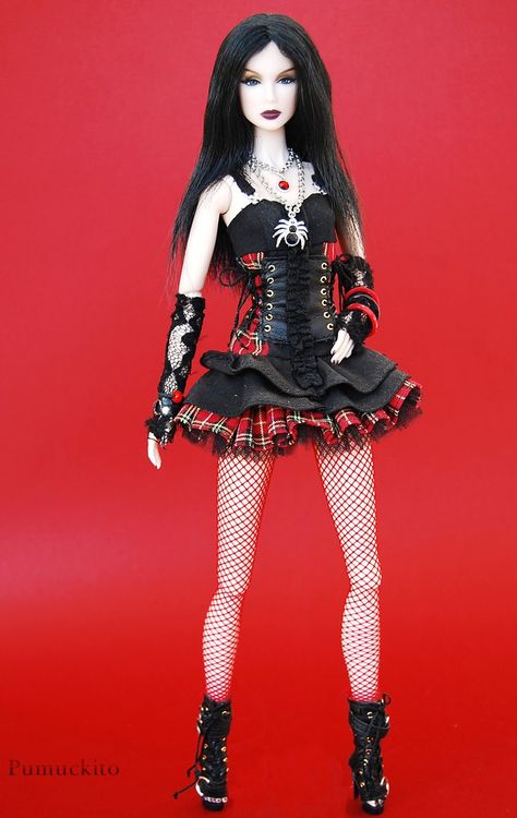 Gothic Barbie, Goddess Doll, Goth Barbie, Vampire Barbie, Cafe Dress, Mode Steampunk, Dress Barbie Doll, Bad Barbie, Doll Clothes Barbie