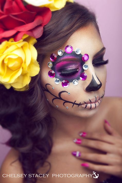 Makeup by Starrly Gladue Chelsey Stacey Photography  Facebook: Makeup by Starrly Instagram/Twitter: @StarrlyGladue Maquillage Halloween Simple, Halloweenský Makeup, Dead Makeup, Sugar Skull Makeup, Candy Skulls, Skull Makeup, Halloween Costumes Makeup, Skull Face, Halloween Make Up