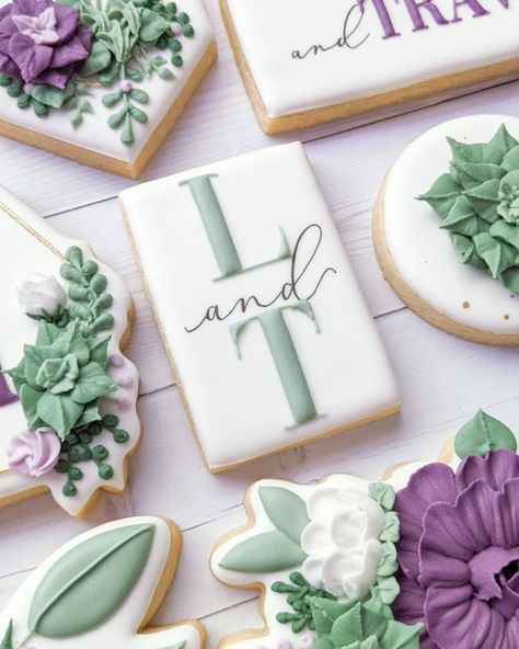 Purple Wedding Cookies, Wedding Cookies Decorated Simple, Monogrammed Wedding Cookies, Wedding Cookies Decorated, Royal Icing Cookies Recipe, Wedding Shower Cookies, Anniversary Cookies, Engagement Cookies, Bridal Cookies