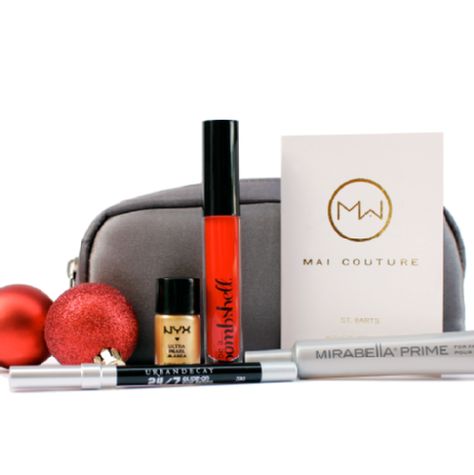 Site sends you personalized name brand make up every month for 10.00 a month. Ipsy Subscription, Beauty Subscription Boxes, Expensive Beauty Products, Michelle Phan, Ipsy Glam Bag, Beauty Finds, Ipsy Bag, Glam Bag, Beauty Box Subscriptions