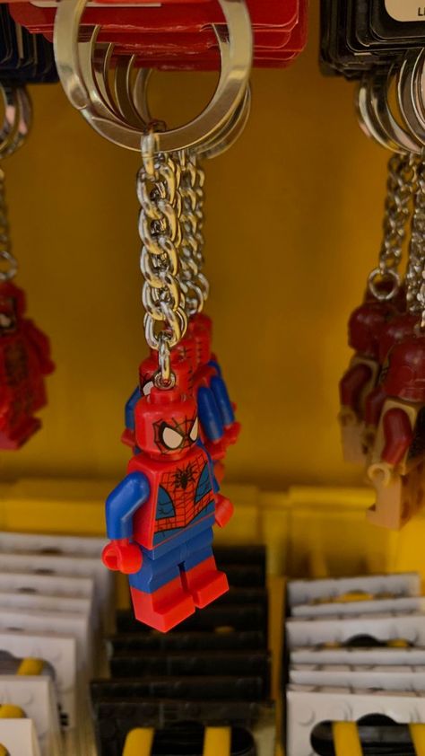 Diy Spider Man Decorations, Evry Jewels Necklaces, Spiderman Merch, Spiderman Keychain, Headphones Jbl, Lego Keychain, Gumball Party, Jbl Clip 4, Taylor Giavasis