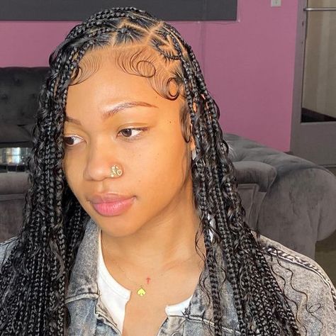 TYDIDMYHAIR 💗| RVA/PA BRAIDER on Instagram: "Medium human boho knotless braids + peekaboo hearts + butt length 💗💗 • • • __________________________________ #bohobraids #bohoknotlessbraids #bohemianknotlessbraids #knotlessbraids #braids #braidstyles #rvabraids #rvabraider #rvaknotlessbraids #stitchbraids #rvastitchbraids #dmvbraids #dmvknotlessbraids #dmvstitchbraids #804braids #757braids #pabraider" Boho Knotless With Heart, Goddess Braids With Heart On The Side, Heart On The Side With Knotless Braids, Side Heart Knotless Braids, Boho Braids With Heart On The Side, Heart Boho Braids, Boho Knotless Braids With Heart, Knotless Braids With Heart On The Side, Knotless Heart Braids