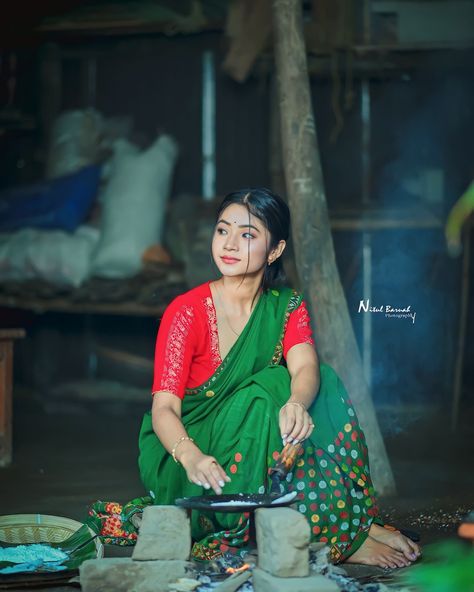 #assam #bihu # Bihu Assam, Meldi Ma Hd Photo, Breakup Picture, Cute Couple Dancing, Afghan Fashion, Bollywood Couples, Pose Style, Best Background Images, Photo Pose Style