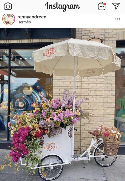 Bike Flowers, French Bridal Showers, Peony Farm, Cut Flower Farm, Cozy Coffee Shop, Meatpacking District, Flower Truck, French Flowers, Flower Cart