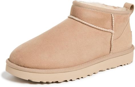 Amazon.com | UGG Women's Classic Ultra Mini Boot | Ankle & Bootie Ugh Mini Boots, Ugh Mini Boots Outfit, Ugg Snow Boots, Boots Cream, Ugg Boots Outfit, Mini Boots, Ugg Classic Ultra Mini, Cold Weather Fashion, Ugg Classic