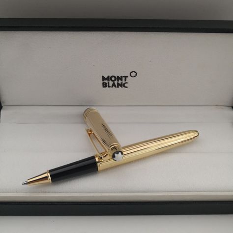 mont blanc meisterstuck gold pen, gold mont blanc meisterstuck, mont blanc rollerball pen gold, Mont Blanc Pen Aesthetic, Mont Blanc Pen, Mont Blanc Meisterstuck, Book Knowledge, Vision Board Examples, Montblanc Pen, Phone Items, Christmas Board, Gold Pen