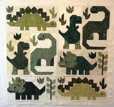 Complex Quilt Patterns, Dinosaur Quilt Ideas, Stuffed Dinosaur Pattern Free, Dinosaur Quilts For Boys, Nature Quilt Patterns, Dinosaur Quilt Pattern Free Printable, Quilting Crafts Free Pattern, Boys Quilts Ideas, Quilt Patterns Animals