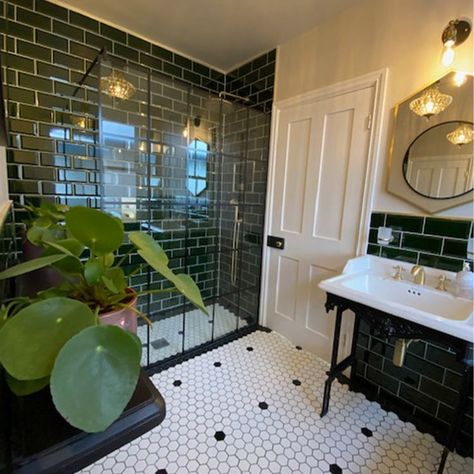 George from @Glynnovation created a stunning Victorian-style vibe in their bathroom using our Victorian Green Metro Tiles and our Pixel Hexagon Matt Mosaic Tiles in black and white. Our Victorian Metro Tiles have a bevelled edge that contains a slightly lighter tone; making each tile stand out! Made from durable ceramic, they are perfect for giving your wall spaces a wonderful vintage appearance. Metro Tiles Bathroom, Bathroom Victorian, Black Tile Bathrooms, Victorian Style Bathroom, Green Tile Bathroom, White Bathroom Tiles, Art Deco Bathroom, Bathroom Design Trends, Victorian Bathroom