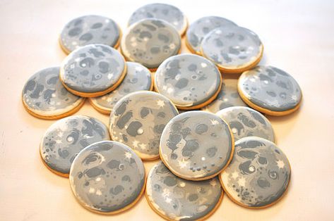 Moon Cookies by Kelley Hart Custom Cookies Space Birthday Party Food, Moon Food, Eclipse Party, Moon Cookies, Rocket Party, Moon Party, Outer Space Birthday, Space Birthday Party, Cookie Time