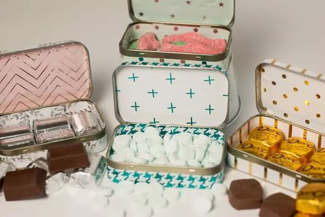 15 Ways To Upcycle And Create More Storage At The Same Time | Hometalk Altoid Tin Ideas Diy, Element Jars, Altoid Tin Ideas, Tin Ideas, Altoid Tin, Eco Friendly Gift Wrapping, Altoids Tins, Simple Closet, Gift Presentation